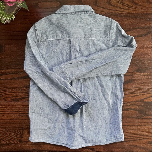 Hanna Andersson striped button down, size 120/6-7 US - Picture 2 of 6